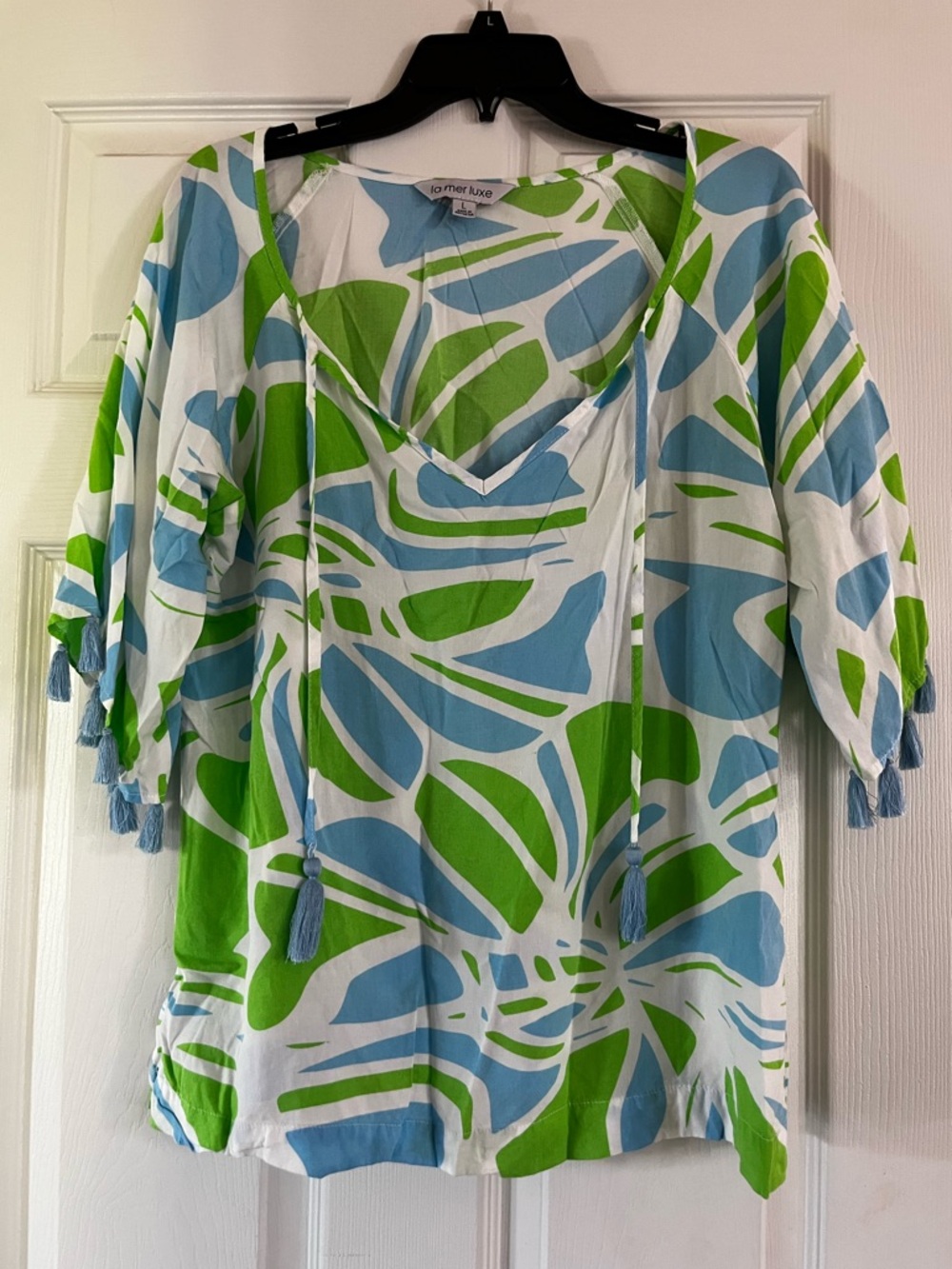 La Mer Luxe Blue & Green Abstract Leaf Print Top